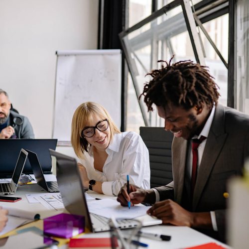 utilize enterprise experiences via 24/7 markets.